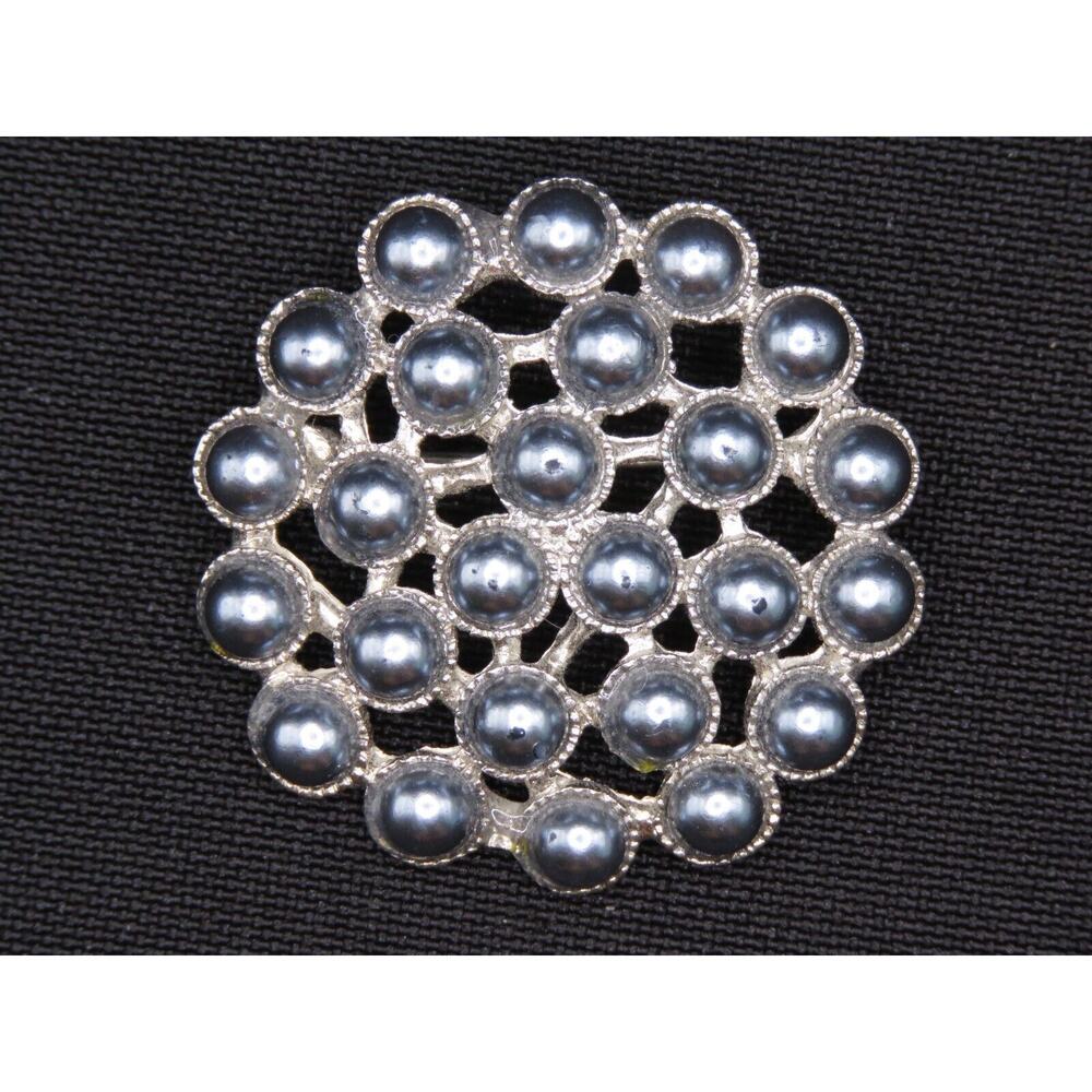 Vintage Brooch Pin Metallic Grey Faux Pearls Silver Tone Shinny Gray Color Retro